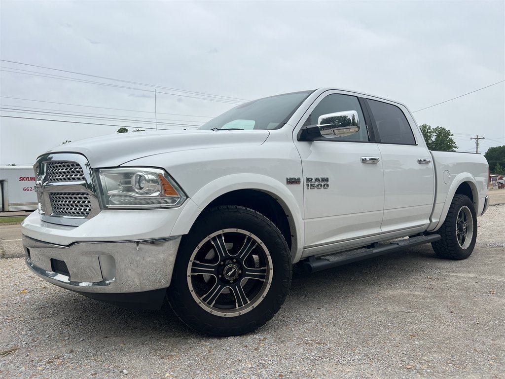 2013 RAM Ram 1500 Pickup Laramie