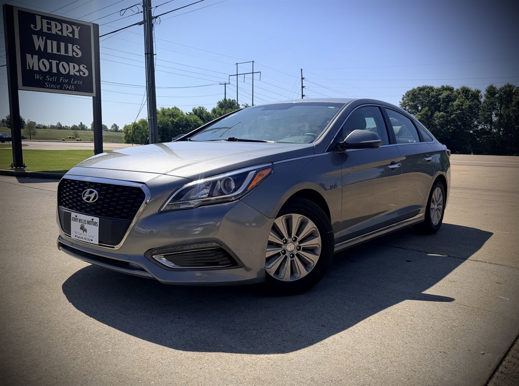 2017 Hyundai Sonata -'s photo