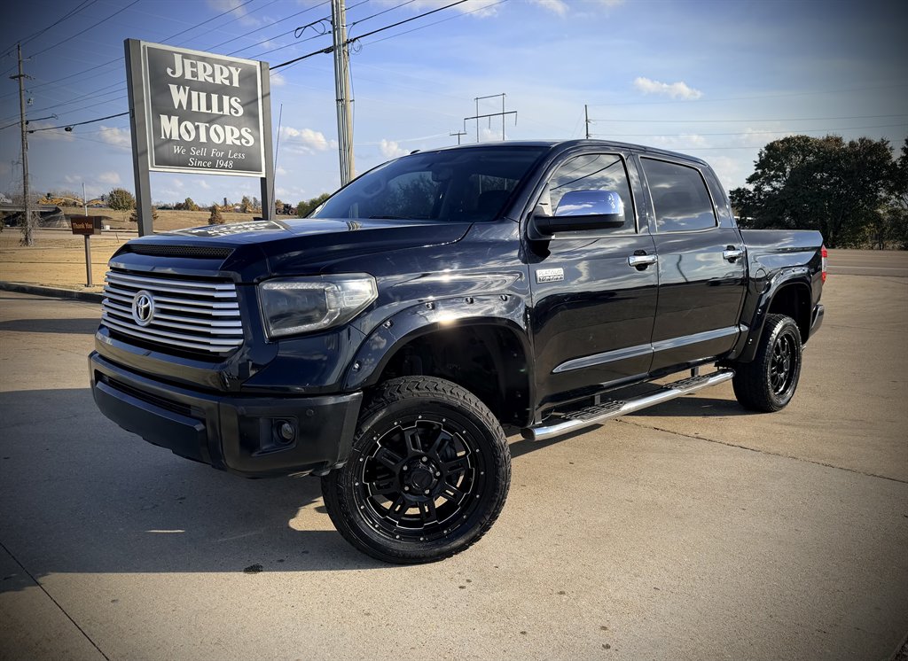 2014 Toyota Tundra Platinum's photo