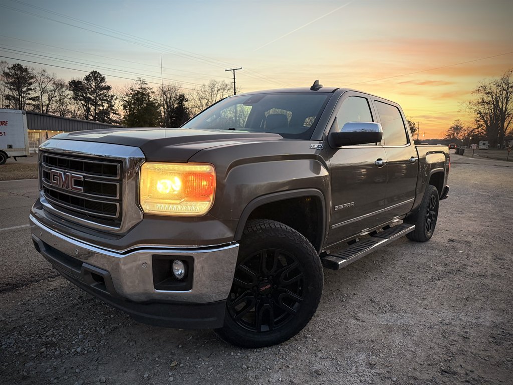 2015 GMC Sierra 1500 SLT's photo