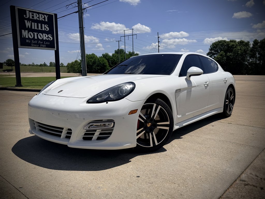 2013 Porsche Panamera GTS