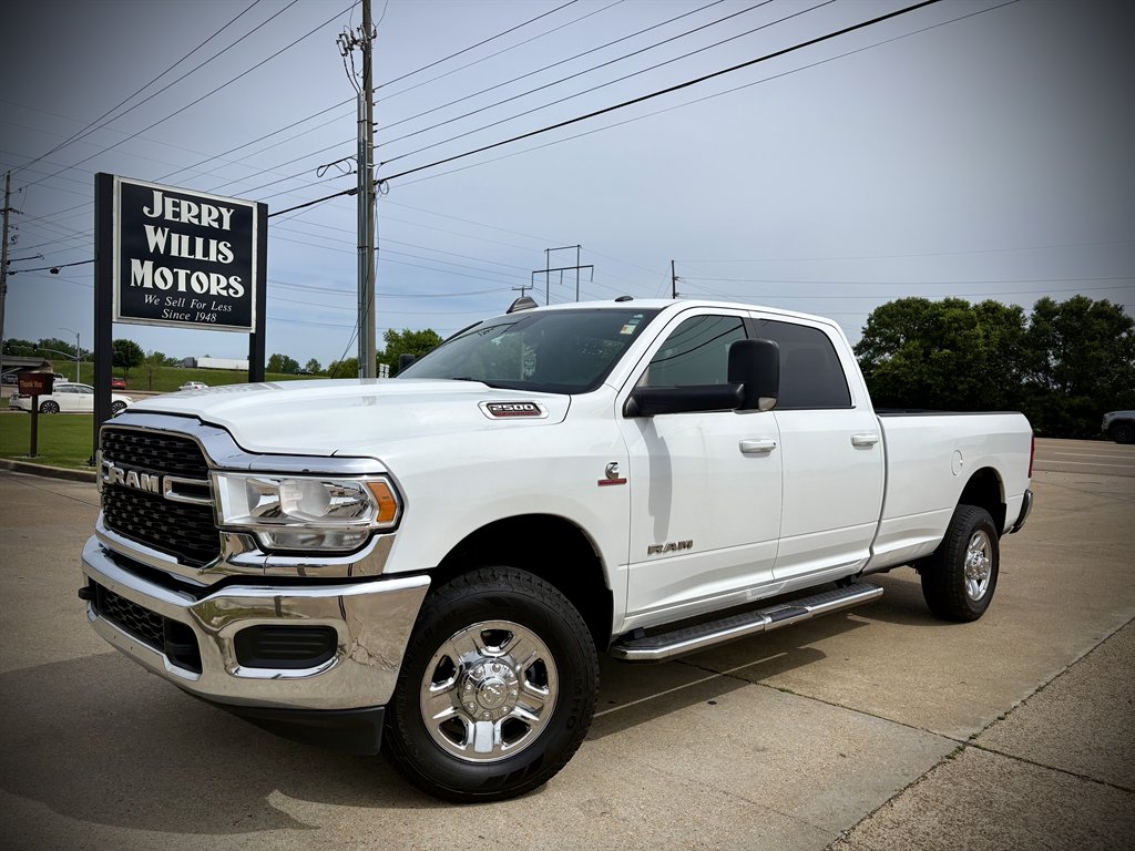 2022 RAM 2500 Big Horn 4X4 Crew Cab LWB's photo