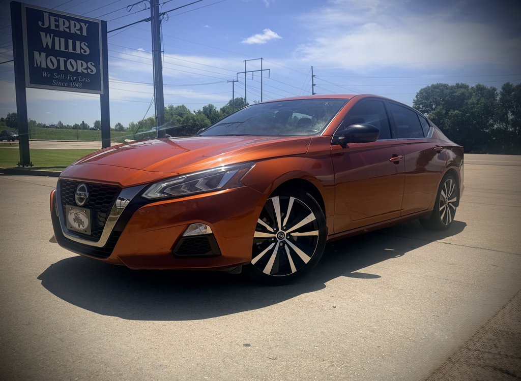 2022 Nissan Altima 2.5 SR's photo