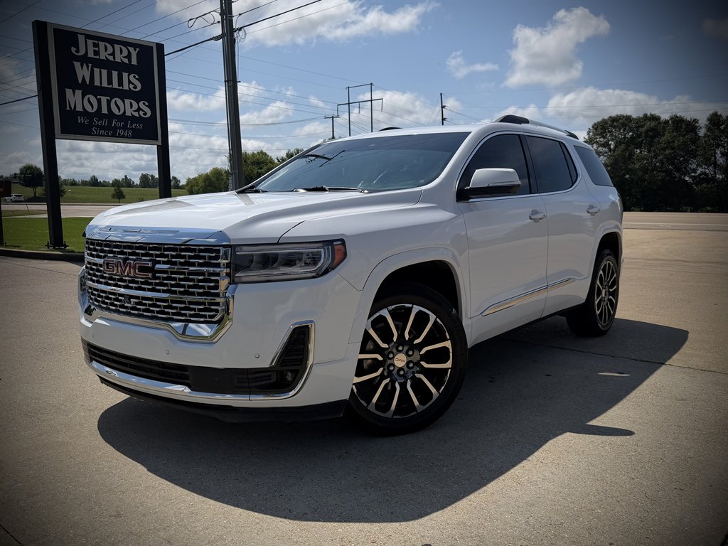 2020 GMC Acadia Denali FWD's photo