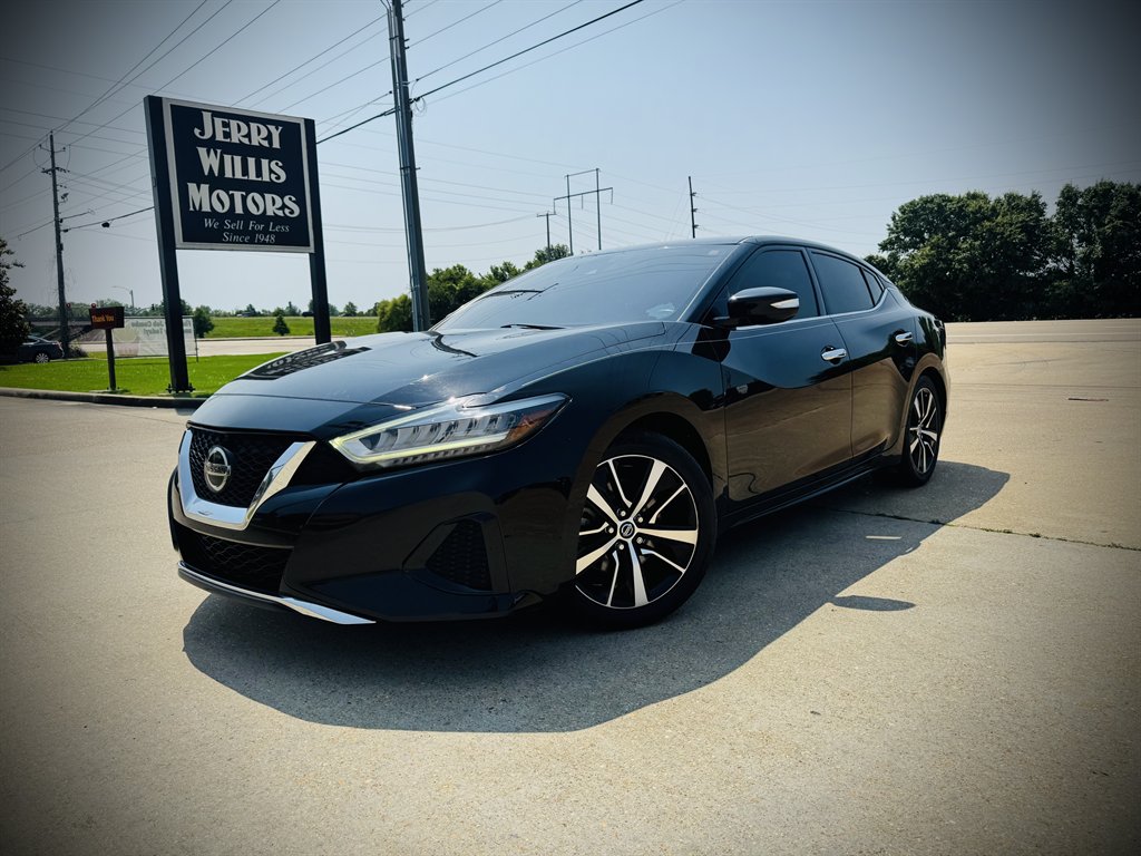 2021 Nissan Maxima SV