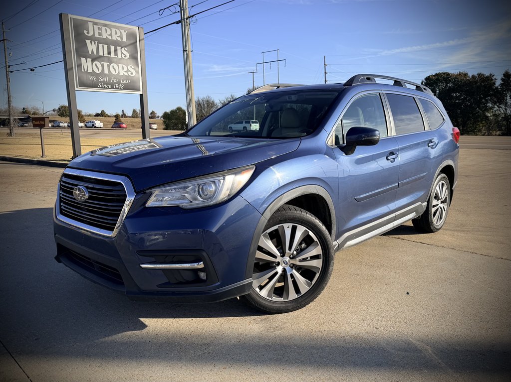 2020 Subaru Ascent Limited's photo