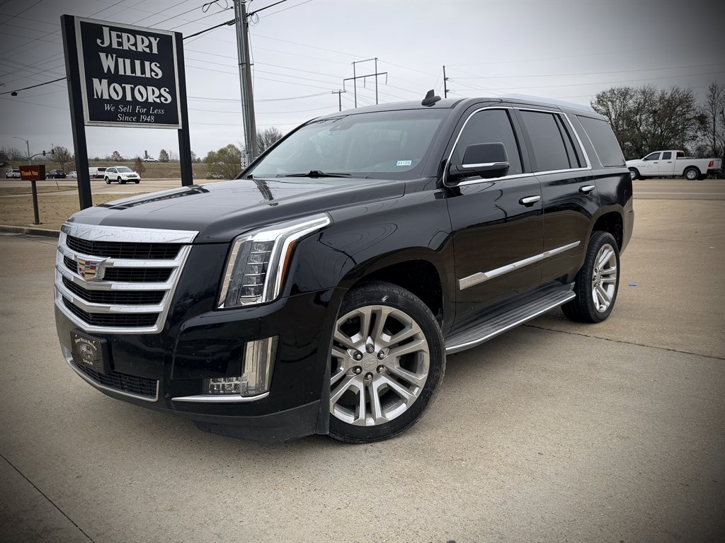 2016 Cadillac Escalade Luxury's photo