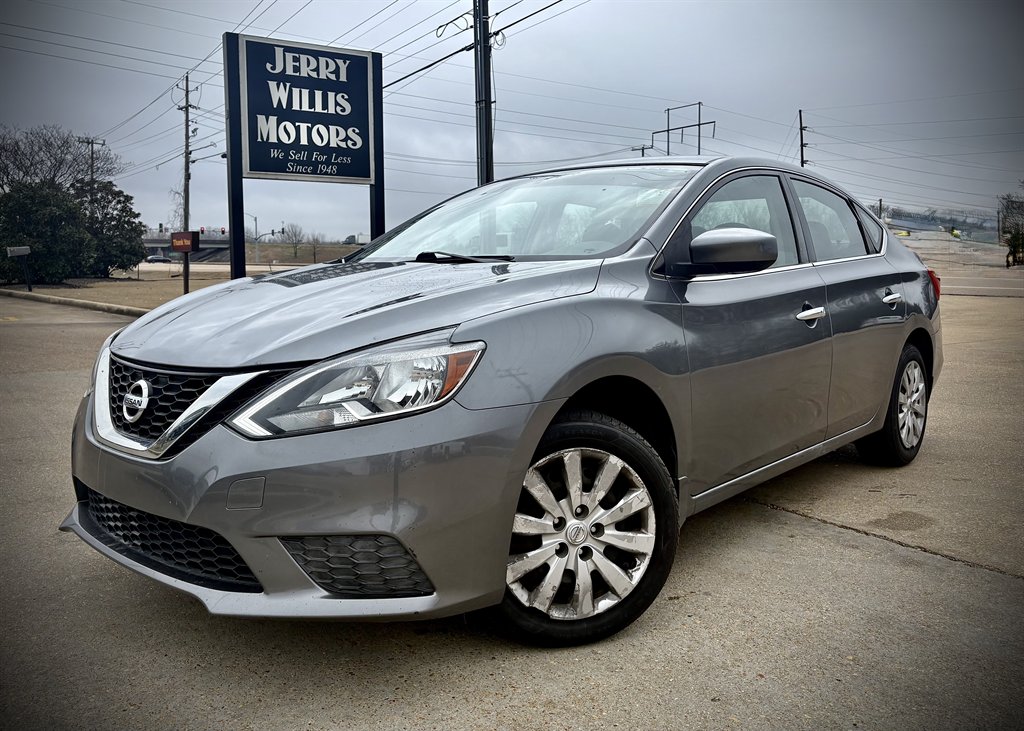 2016 Nissan Sentra SV's photo