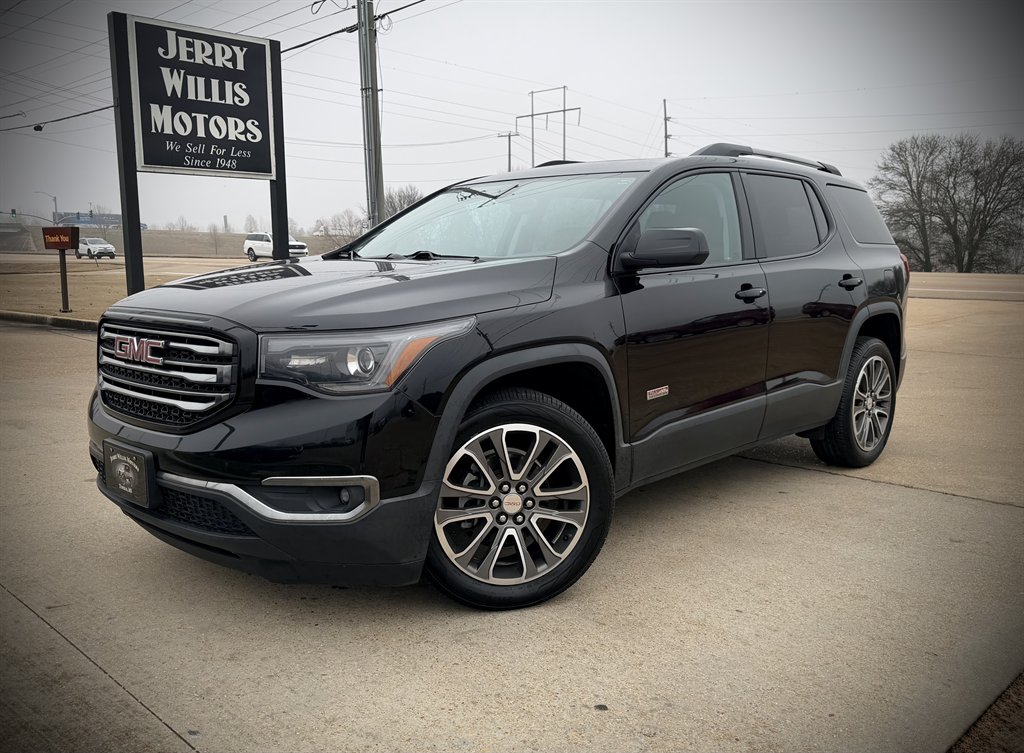2017 GMC Acadia SLT-1's photo