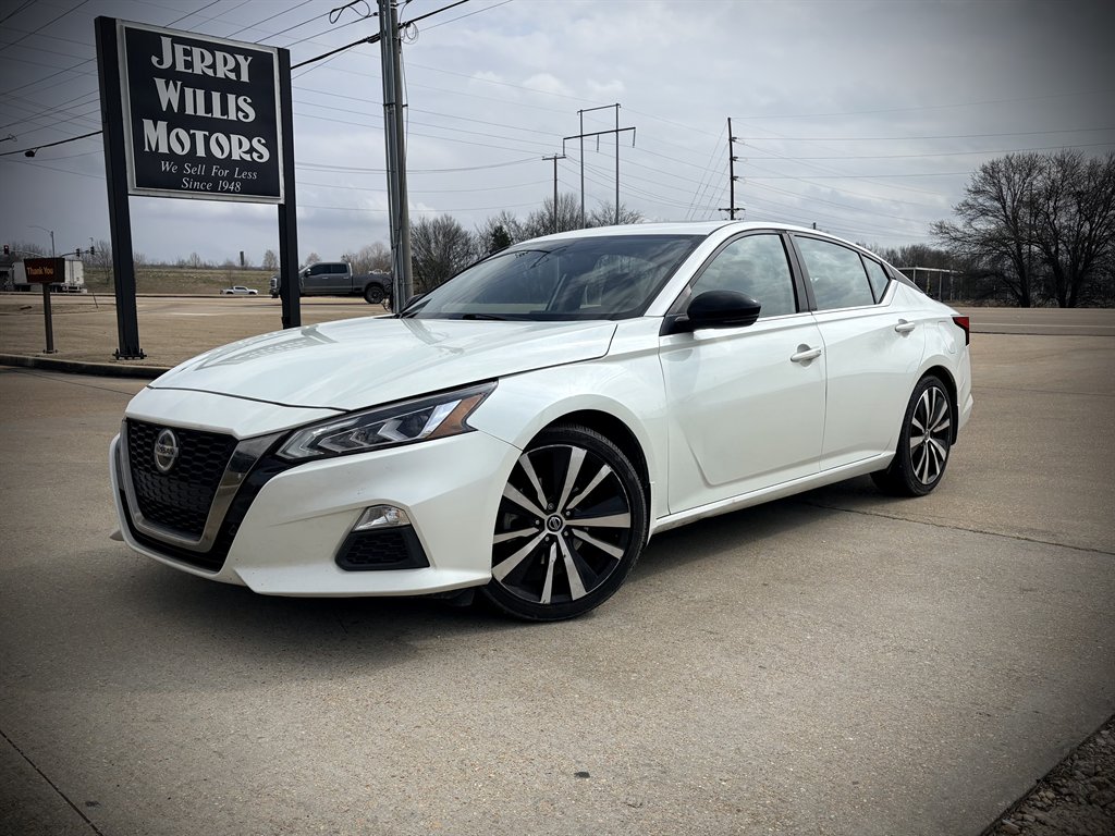 2019 Nissan Altima SR